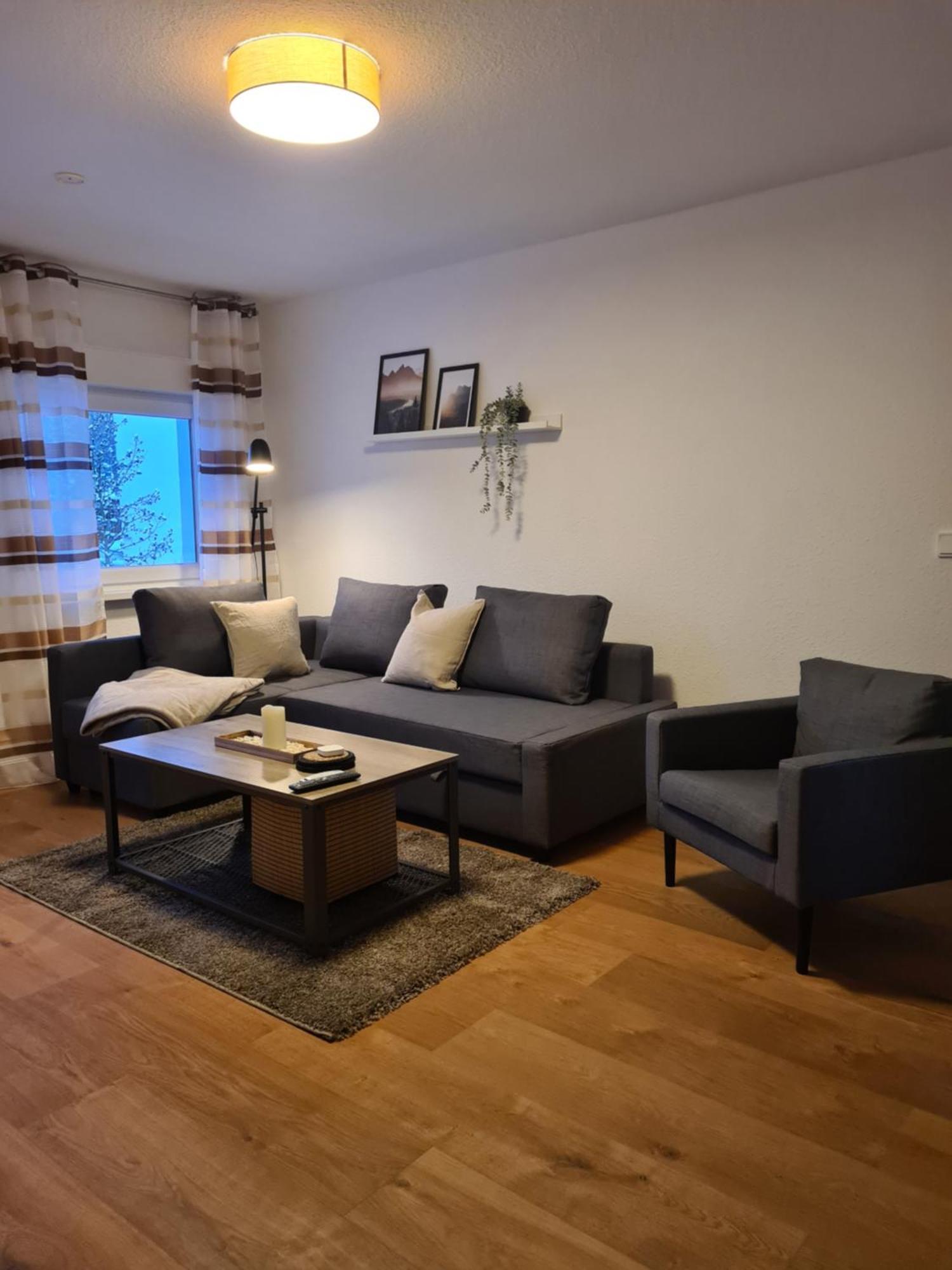 Ferienwohnung In Erftstadt 2 Min Fusslaeufig Zum Bahnhof, Phantasialand, Koeln, Koeln Messe, Eifel Екстер'єр фото